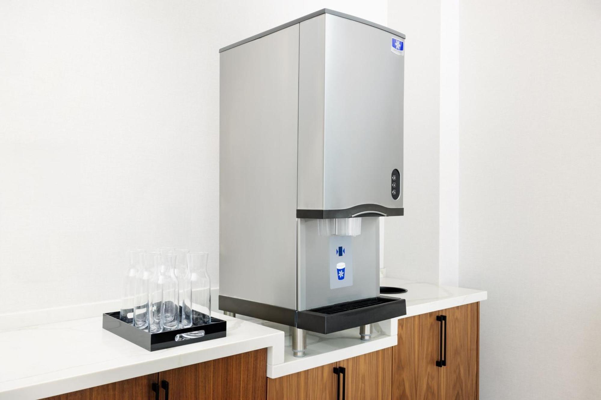 Ac By Marriott 3* Newtown Square